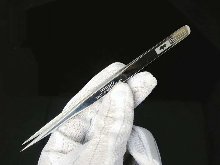 ญี่ปุ่นแรดRH-111คีมวิตเซอร์แลนด์มาตรฐานSpecularมีความแม่นยำสูงซูเปอร์ฮาร์ดคมสำหรับซ่อมนาฬิกาหรือมือถือ