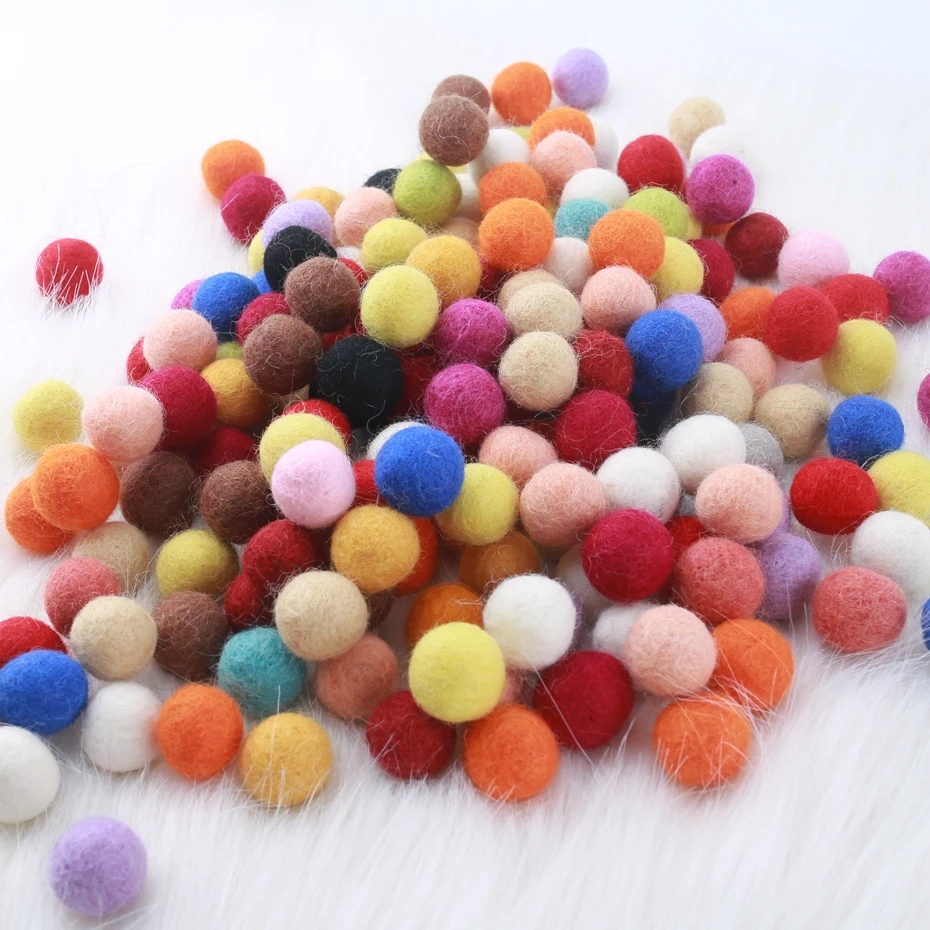 100pcs 2CM Nepal Pure Wool Felt Balls  Colorful Beads Decor baby Room  Baby Gifts DIY Crafts Accessories Holiday Decorations