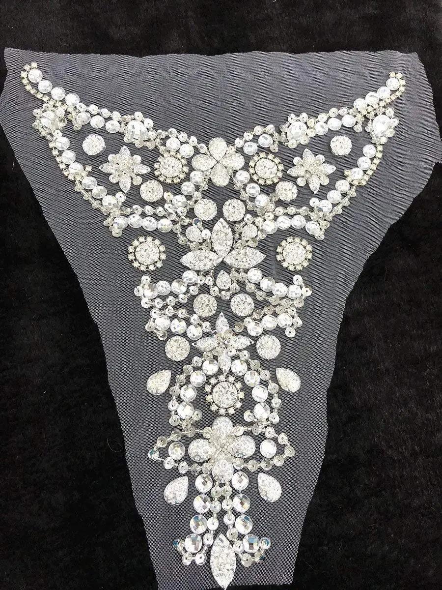 Paillettes argento 28x30cm con perline a mano cucire sulla scollatura strass Applique Designer cucito per abiti da sposa decorazione fai da te