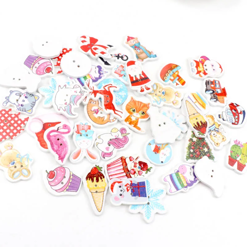 Wooden Christmas Cartoon Animals Pattern Buttons 2 Holes Handmade Sewing Clothing Scrapbooking Crafts  DIY  20-35mm 20pcs MZ355