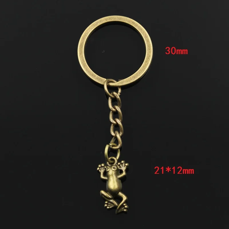 Fashion 3cm Key Ring Metal Key Chain Keychain Jewelry Antique Bronze Silver Color Plated Frog 21x12mm Pendant