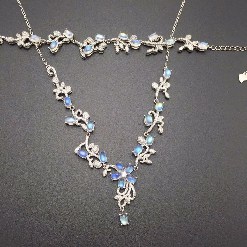 Super luxurious natural moonstone set, the latest product, blue moonstone bracelet necklace. 925 silver.