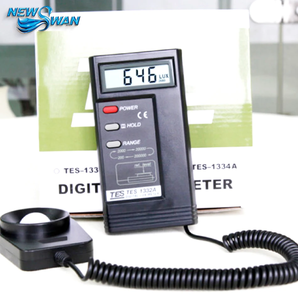 TES-1332A Digital Lux Light Meter fotometro termometro portatile