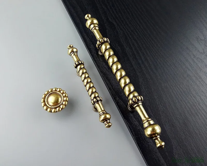 Antique Bronze Classic Handle Furniture Hardware Kitchen Cabinets Drawer Knob Wardrobe Cupboard Handle Dresser Wooden Door Pulls
