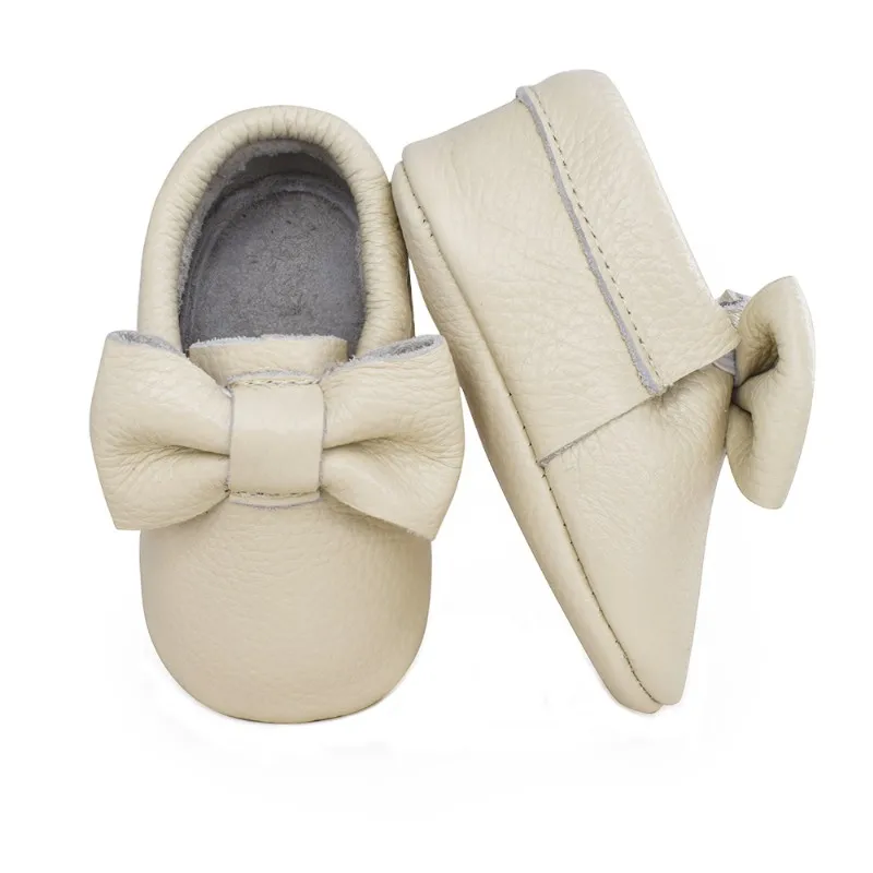 Scarpe da culla per bambina calda scarpe da neonato per bambina Bowknot scarpe da bambino in morbida pelle di solegenuina
