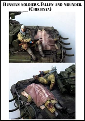 1/35 Resin Figure Model Kit  RUSSIAN SOLDIERS.FALLEN AND WOUNDED.(CHECHNYA)