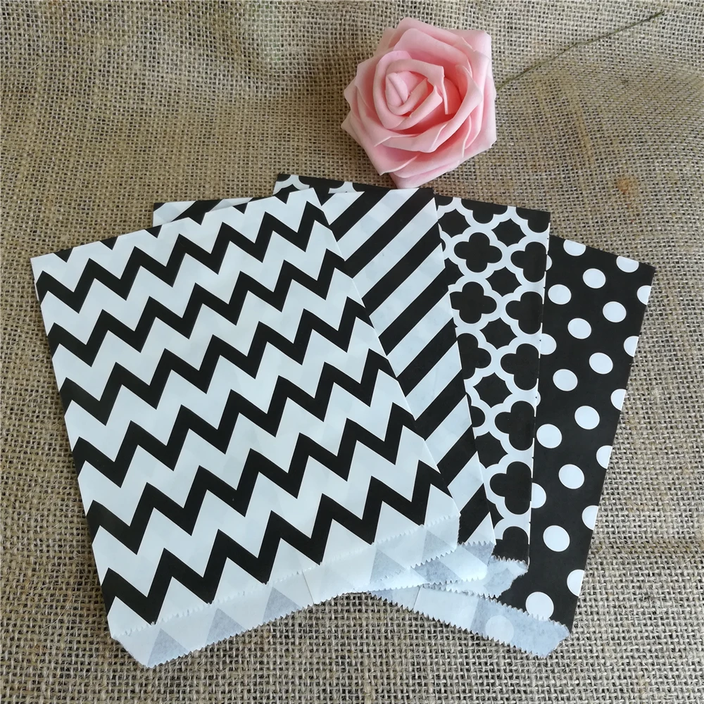 Patterned Black Lines Paper Bags Size 5x7 inch Candy Bags -Birthday Paper Bags -Wedding Favor Bags