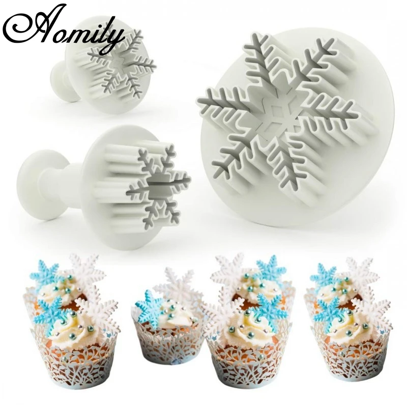 Aomily 3pcs/Set Snowflake Plunger Mold Cake Decorating Tool Biscuit Cookie Cutters Cupcake Mould Fondant Cutting Pastry Cutter