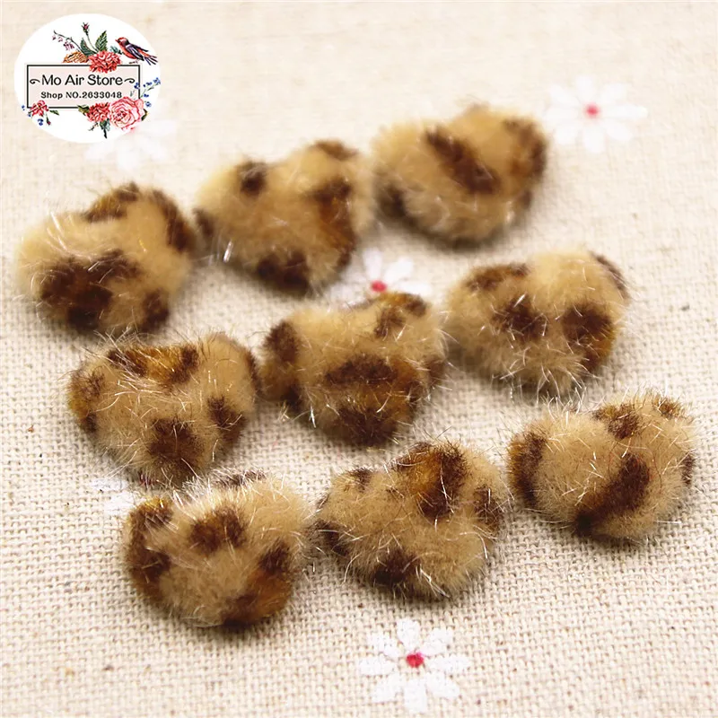 50pcs 16mm leopard print hairy Fabric Covered heart Buttons Home Garden Crafts Cabochon Scrapbooking hair bow center