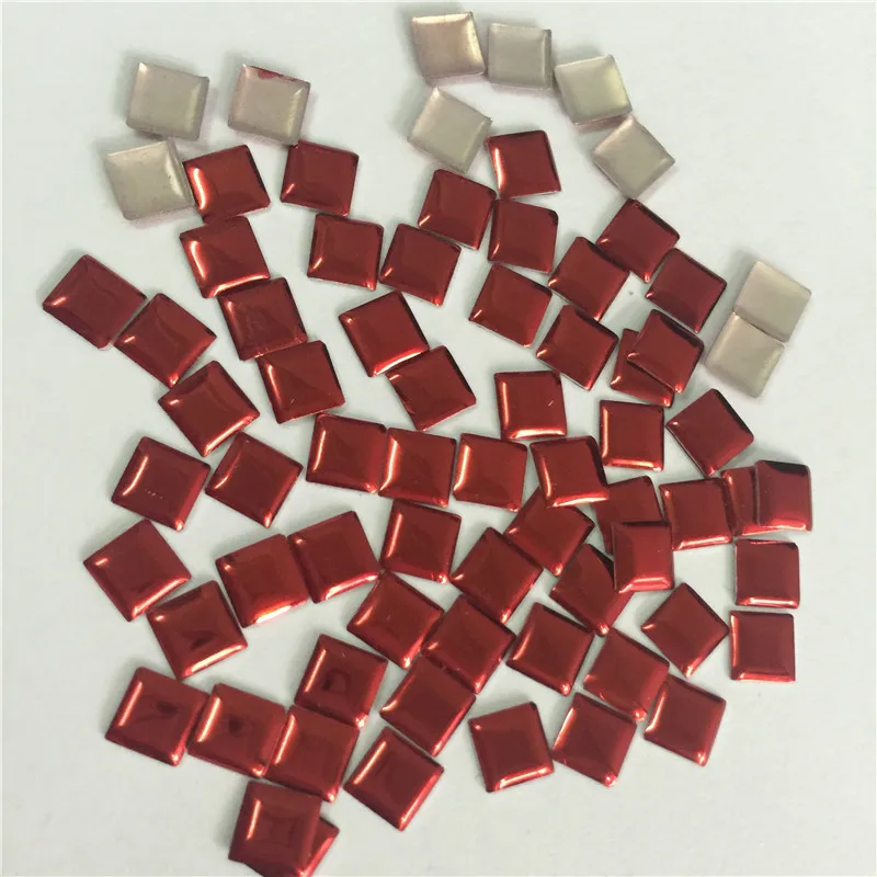 800pcs 5*5mm Red Square Hotfix Metalic Studs Flat Back Iron On Nailhead Glue On FlatBack Rhinestuds Heat Transfer Accessories