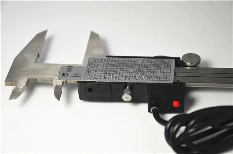 0-150mm digital vernier caliper with RS232 (9holes) output datalink +software+ USB adapter can connect to computer