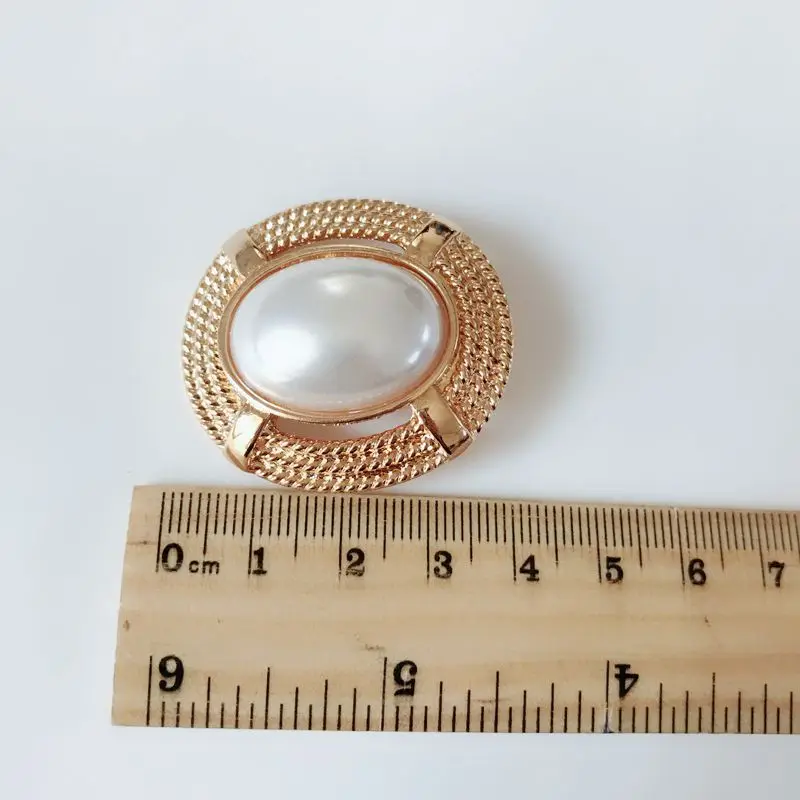 Oval Shaped Alloy Big Pearl Elegant Sweet Clip Earrings Statement Ear Accessories