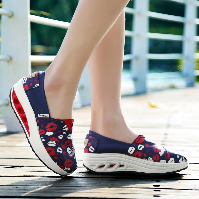 Spring Ladies Shoes Cloth Tenis Feminino Slip On Loafers Shoes Woman Canvas Sneakers Women Wedge Platform Swing Shoes WSH3301