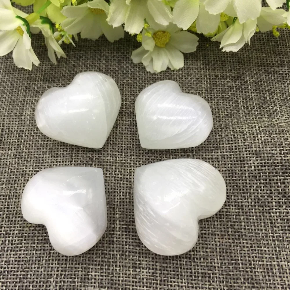 4 pcs heart-shaped drop shipping Natural selenite gemstone heart reiki healing chakra gypsum stone Christmas gift for girlfriend