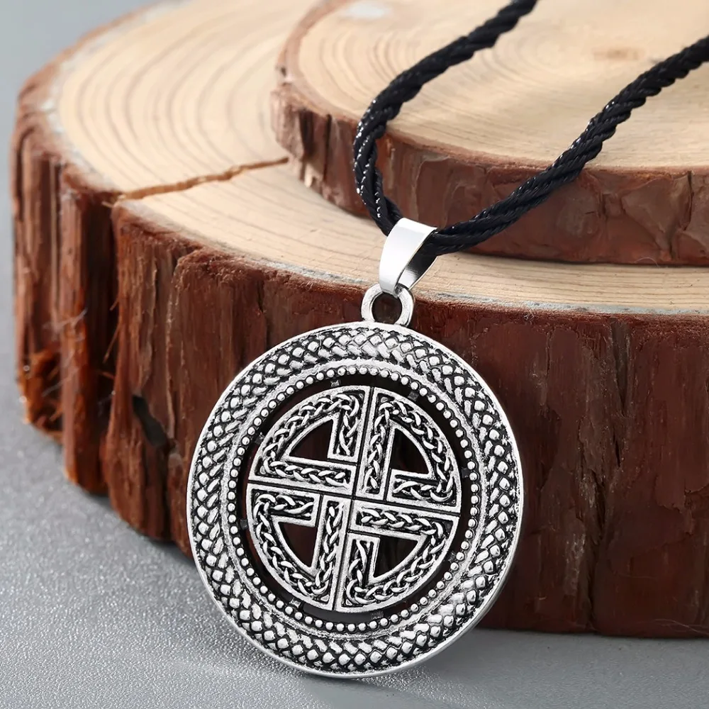 CHENGXUN Vintage Norse Men Pendant Necklace Male Chain Large Circle Cross Celtic Viking Jewelry