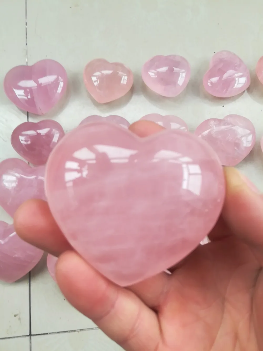 

natural rose quartz crystal heart for home decoration healing crystals wedding decoration christmas decor