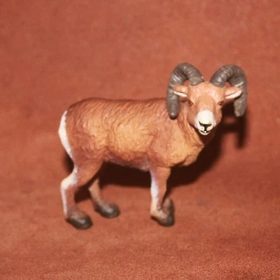 solid pvc figure toyModel toy wildlife horn antelope