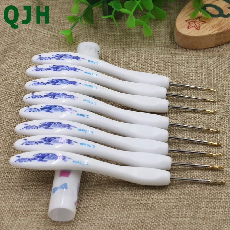 QJH Brand Plastic Handle Aluminum Crochet Hooks Set Ergonomics Weave Knitting Needles Crocheting For Sewing Crafts Stitching DIY