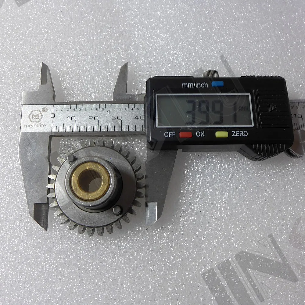 Only 1 PCS Roller  base for 76ZY-04  Mig Wire Feeder Motor Feeding Machine MIG MAG Welding Machine