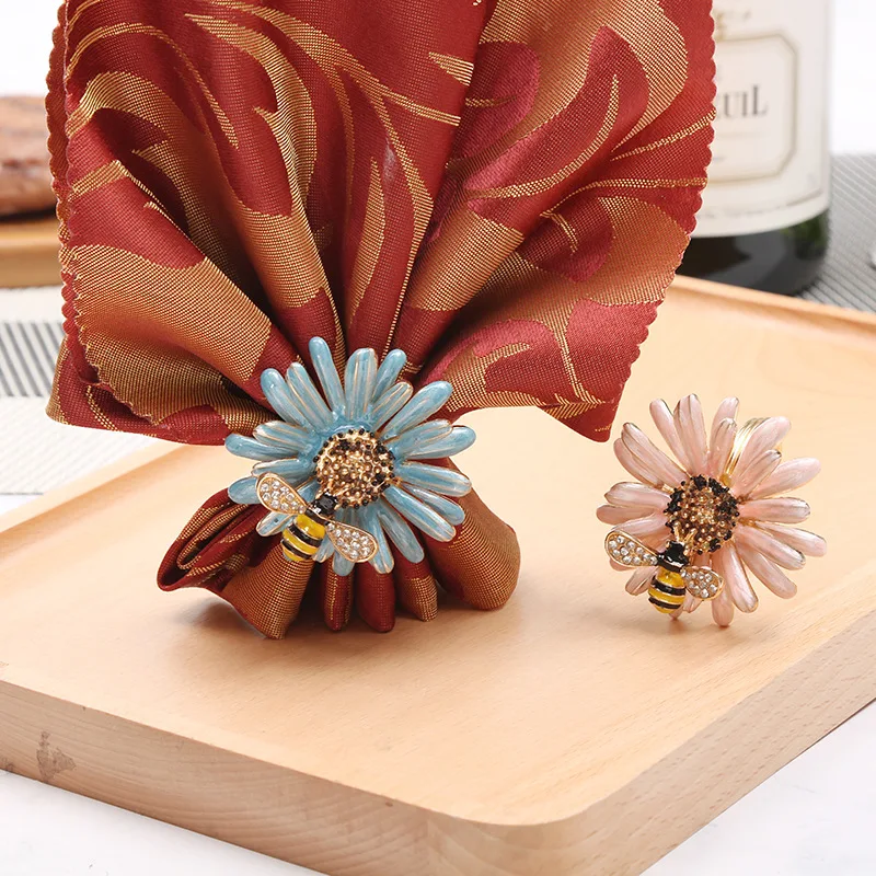 

10pcs Creative bee flower napkin buckle Western-style zinc alloy napkin ring high-end restaurant decoration tissue ring