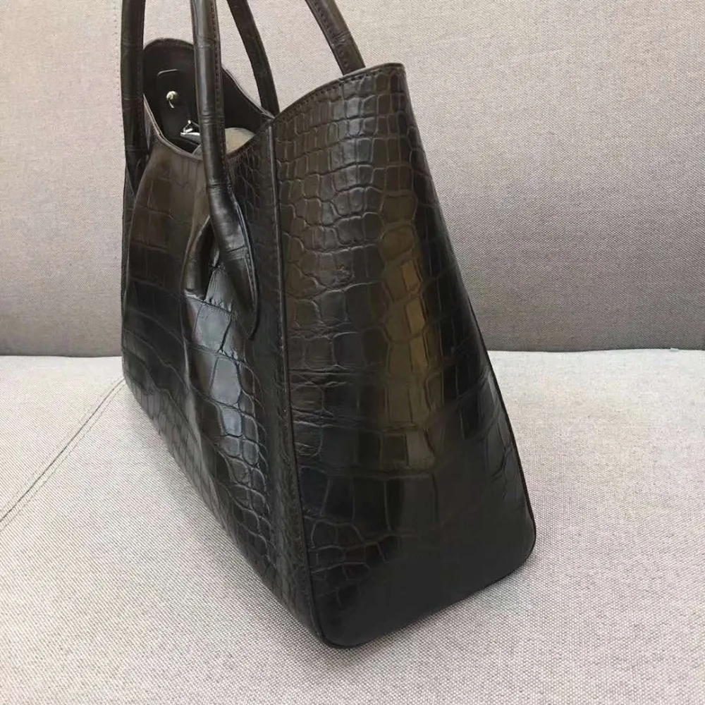 2018 latest Luxury top quality genuine crocodile belly skin women tote handbag big size top handle shop bag with zipper closure