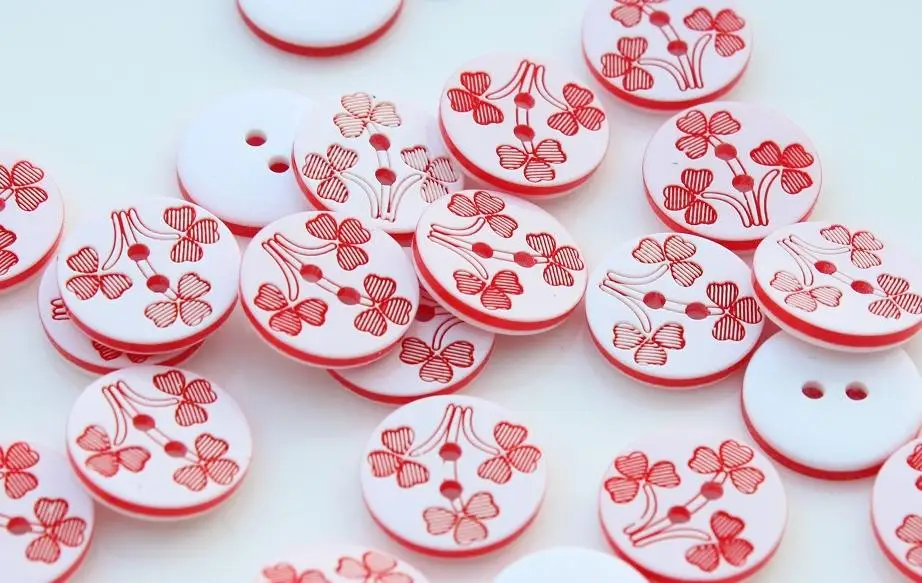 600pcs resin red laser cut print flower clover shamrock Buttons sewing craft diy buttons cabochon beads 13mm