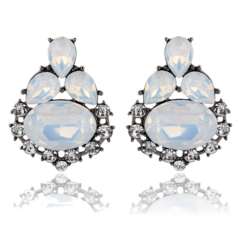 2019 Brand New Elegant Crystal Earrings Opal Stone Stud Earrings Christmas Party For Women Trendy Hematite Women Earrings