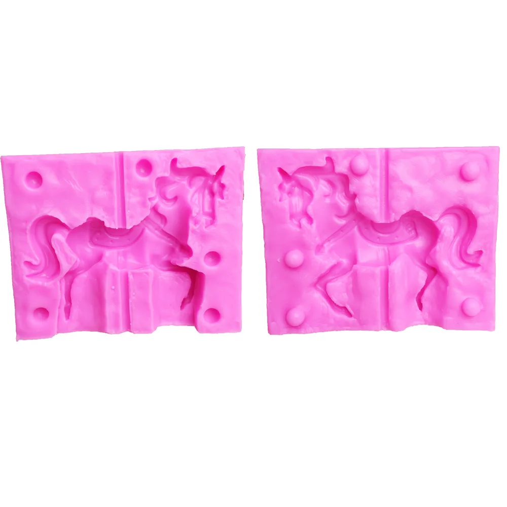 3D Carousel Horse Silicone Candle Mold Clay Soap Molds Fondant Cake Decorating Tools Cupcake Chocolate Baking Moulds T0979