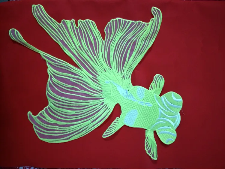 A large fluorescent green embroidery goldfish patch Chiffon red goldfish applique patch for clothes