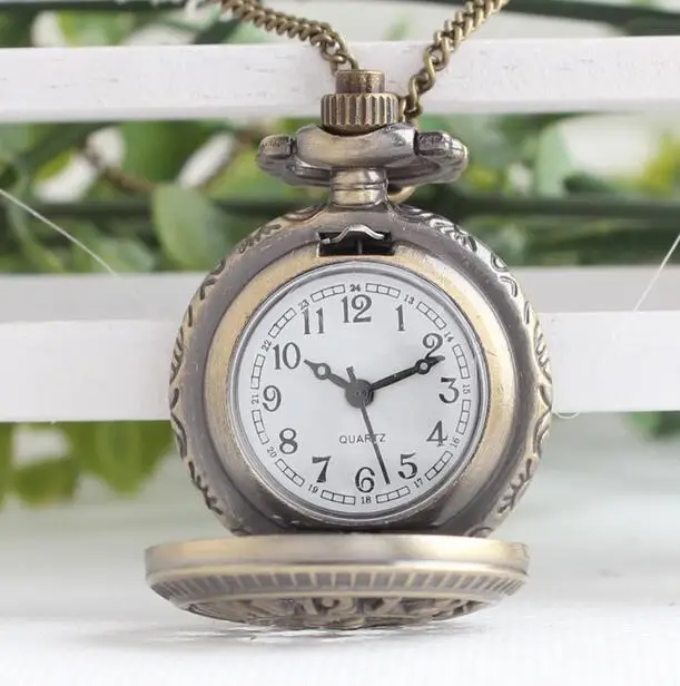 Arabic numerals Hollow out Creative personality Bronze antiques Good quality pocket watches