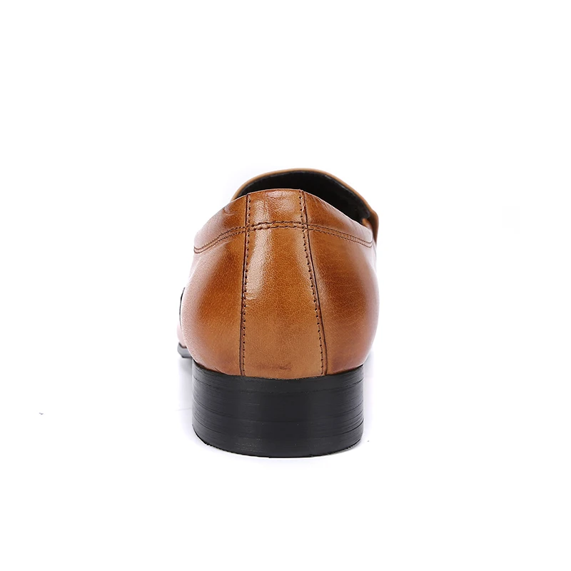 Nieuwe Klassieke Echt Lederen Heren Kleding Schoenen Zakelijke Formele Bruiloft Kantoor Man Bruin Zwart Schoeisel Puntschoen Slip On Loafers