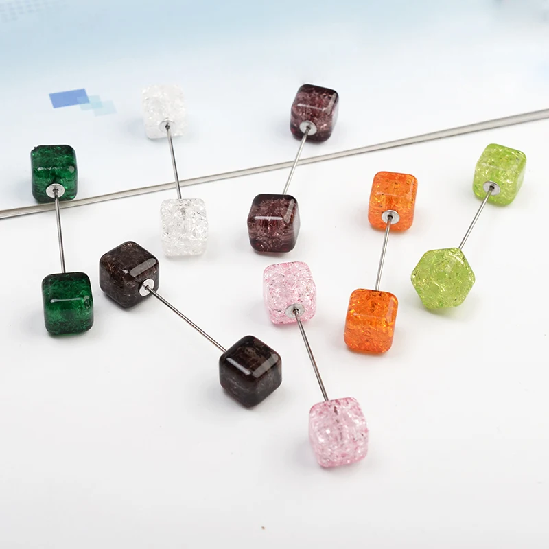 YGLCJ Fashion Women\'S Crystal Brooch Classic Charm High Quality Accessories Simple 7 Colors Can Choose Brooch Wild Models