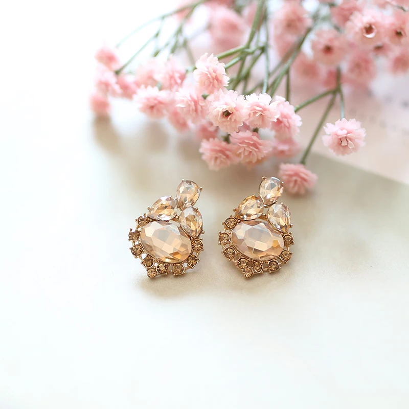 VEYO Round Crystal Stud Earrings For Woman Trendy Cute Rhinestone Stud Earring Fashion Jewelry Gift