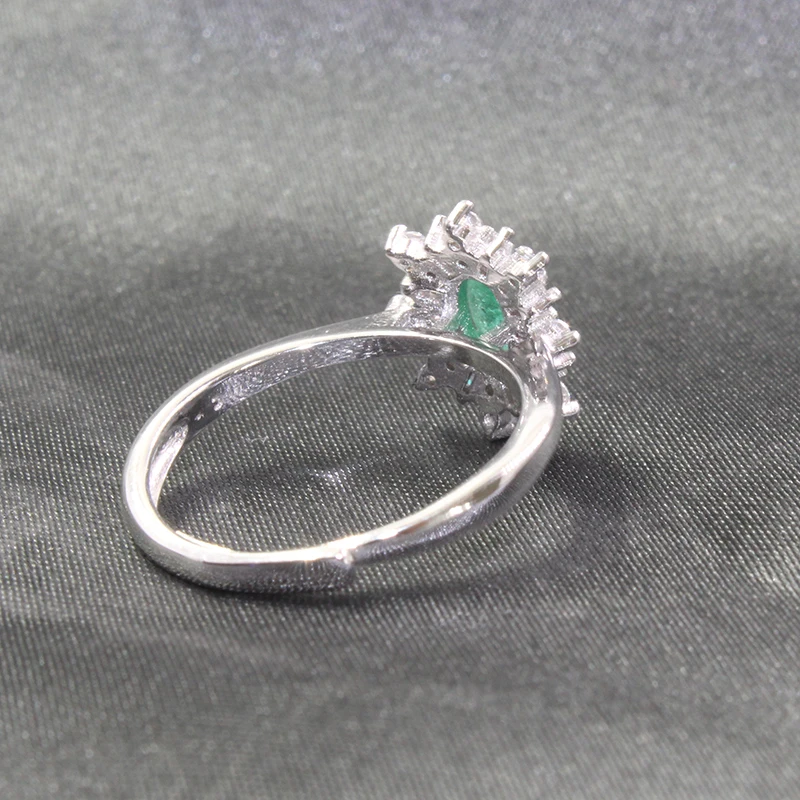 Silver Snowflake Ring for Engagement 4 mm * 6 mm 100% Natural Emerald Ring Solid 925 Sterling Silver Emerald Ring