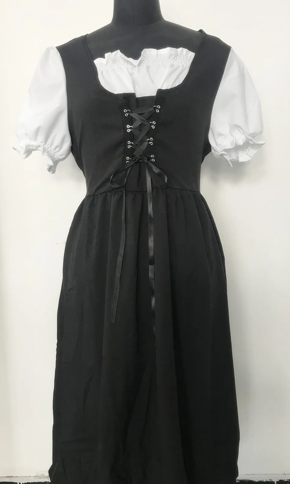 Thumbnail 4 - #35 Dirndls Comparison Guide