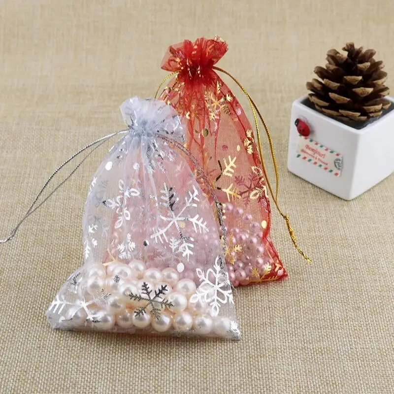 Hot Sale 100Pcs/Lot Snowflake Organza Bags 7x9 10x14cm Small Christmas Drawstring Gift Bag Candy Jewelry Packaging Bags Pouches