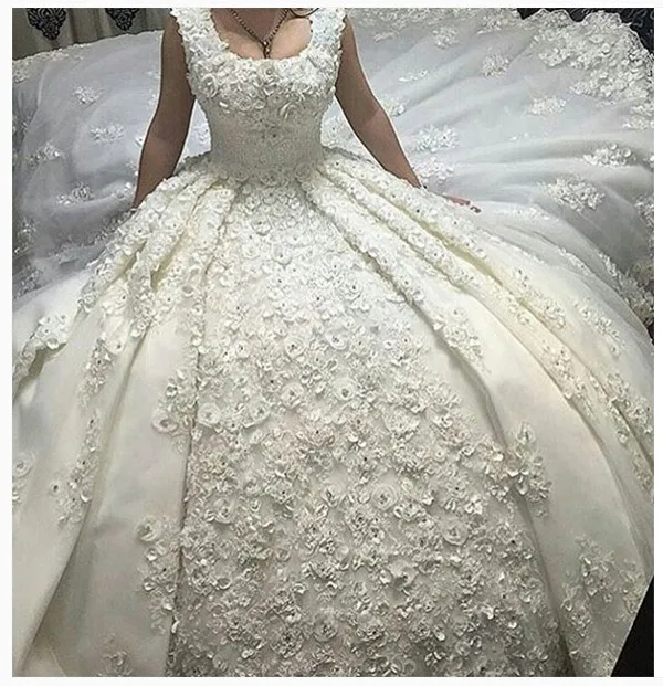 

Romantic Ball Gown Wedding Dress 2021 Princess Appliques Lace Bridal Gown Court Train Fashionale Wedding Dress Dubai Bride Dress