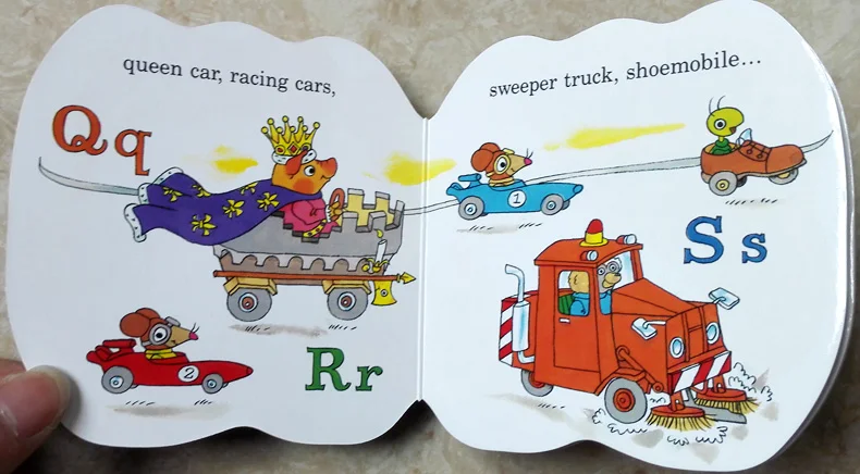 Livros mais vendidos richard scarry carros e caminhões de a a z iluminação vira cartão livro inglês livros para crianças bebê