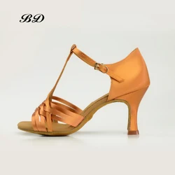 BD 2304 scarpe da ballo sala da ballo donna scarpe latine scarpe da ballo ragazza donna sandali tacchi alti 7.5CM raso 2018 nuovo bdabce autentico