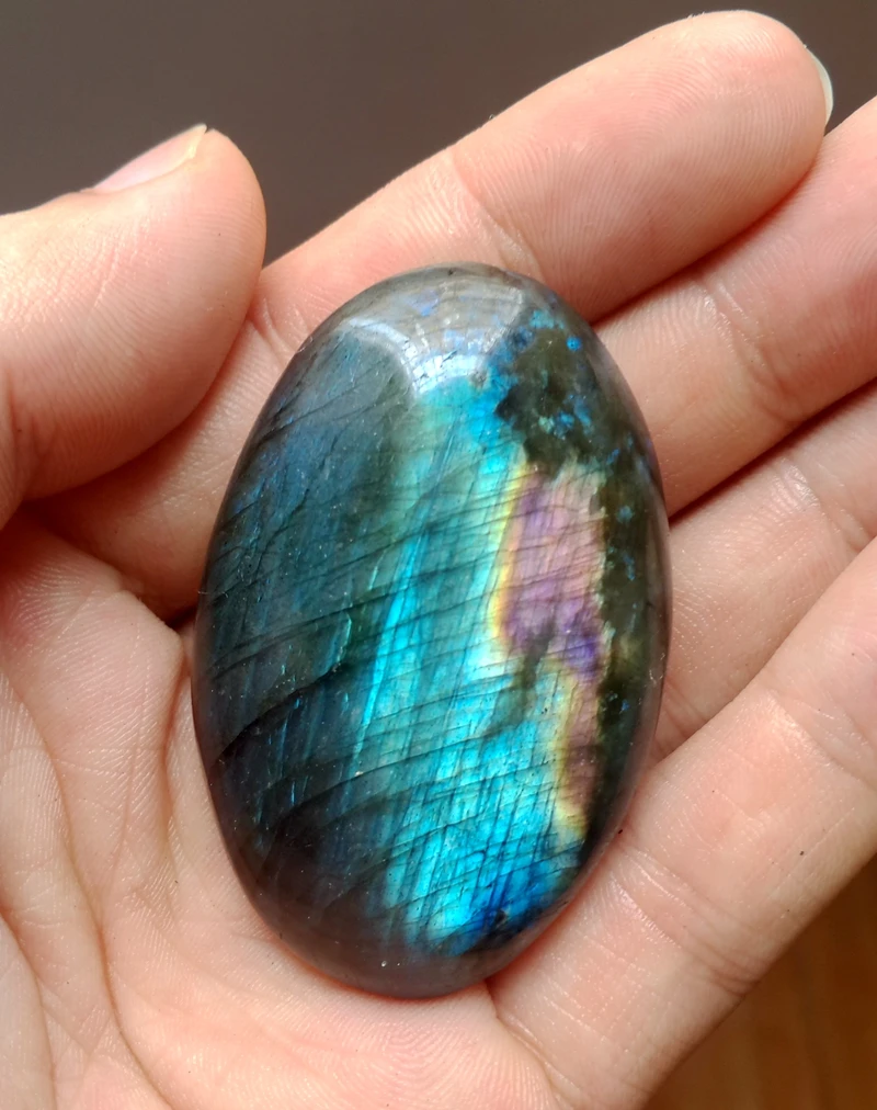 Strong Blue Flash LABRADORITE PALM STONE Crystal Healing Gem stone Worry Therapy Smooth Soap Shape Approx 50-65mm {one Pack}