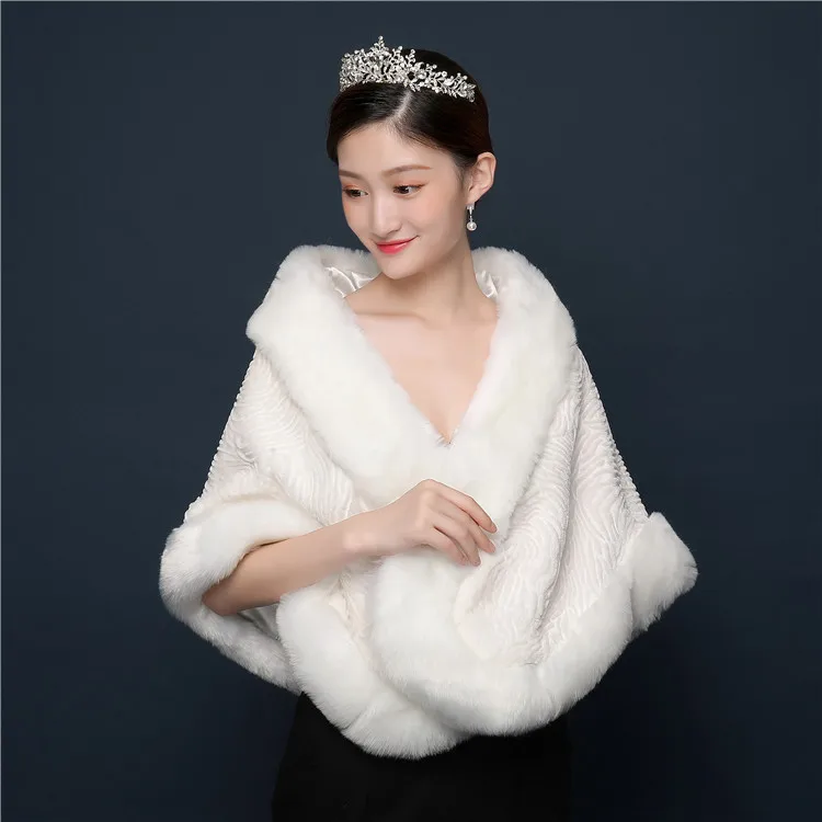 JaneVini Ivory Wedding Fur Coat Winter Bolero Short Bridal Faux Fur Wraps Women Warm Shawls Jacket for Evening Party Accessories