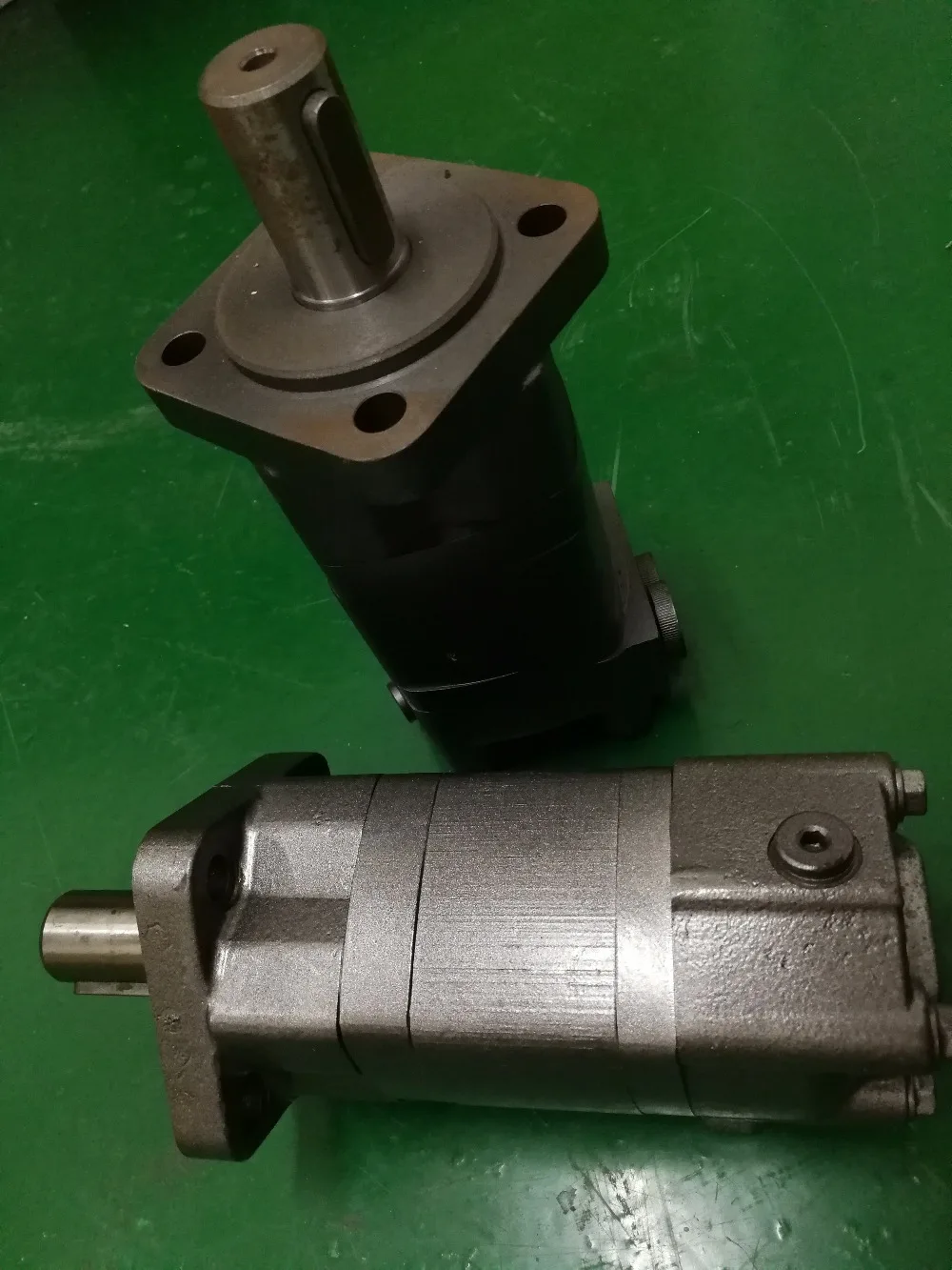 104-1257-006 2000 Series Hydraulic Motor