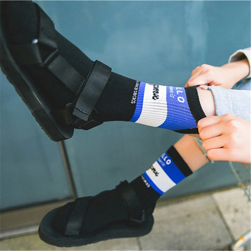 1 pairs unisex Spring Autumn student socks Street tide brand socks Harajuku skateboard socks for men and women Brand Happy Sock