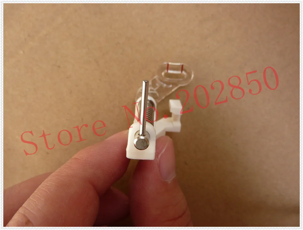 Free Motion Darning/ Quilting/ Embroiderying Presser Foot,With Spring&Plastic Parts,For Domestic Multi-Function Sewing Machine!