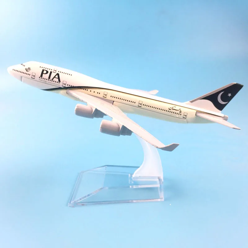 JASON TUTU 16cm Plane Model Airplane Model Pakistan PIA Boeing 747 Aircraft Model Diecast Metal Airplanes 1:400 Plane Toy Gift