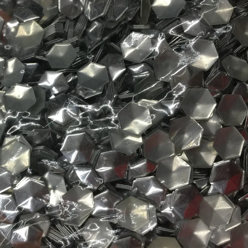 800pcs 10mm Silver Hexagonal/football Shape Hot Fix Studs Flat Back Iron on Rhinestuds Heat Transfer DIY For Garment Accessories