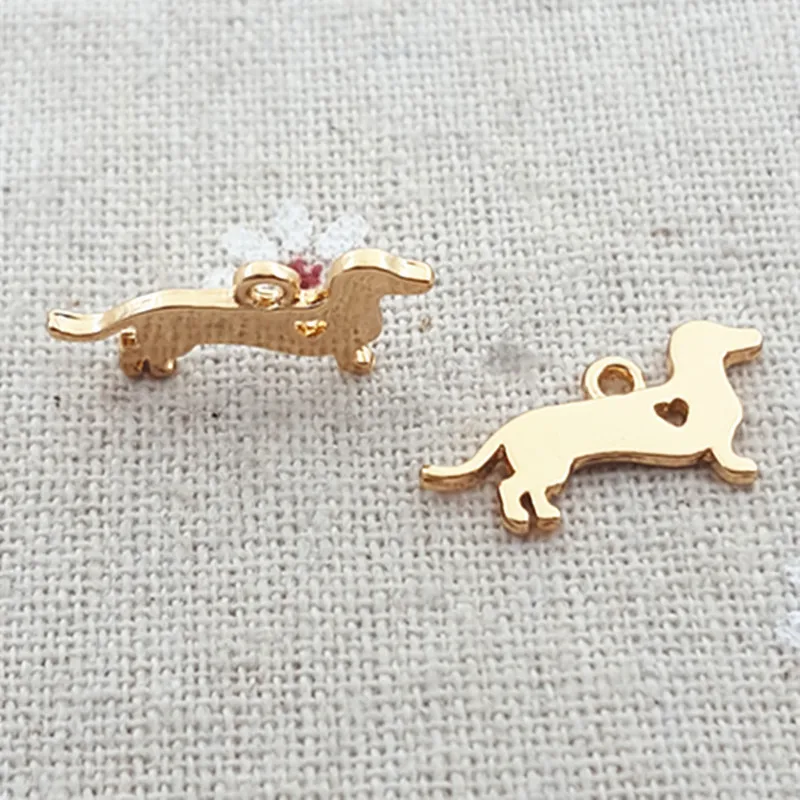 High Polished 20 Pieces/Lot 10mm*20mm Gold Color Charm Delicate Dachshund Pet Dog Charms For Jewelry Making