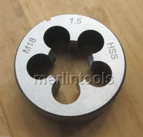 

M18 x 1.5 HSS Metric Right hand Die 18mm