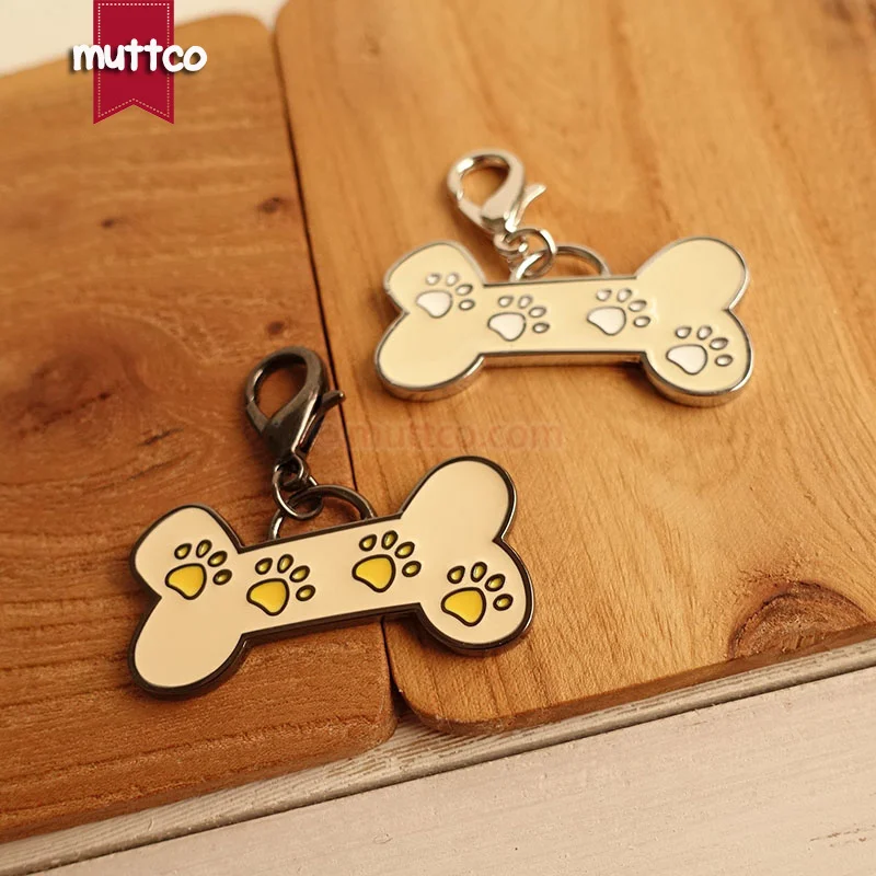 

20pcs/lot wholesale good quality creative bone sharp dog cat id tag 2 kinds footprint design dog id tag for puppy