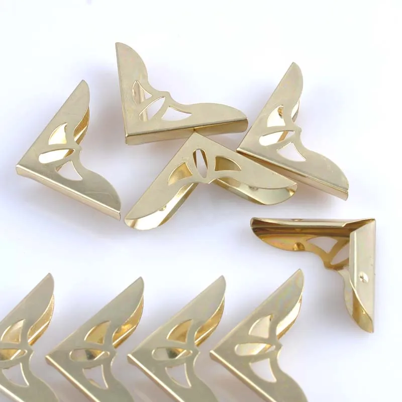 10Pcs Metal Book Corner Trilateral Albums Menus Folders Box Corner Protectors For Decor light-Gold 30x30x4mm CP1062